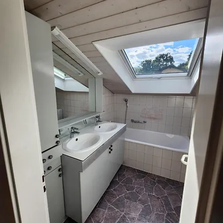 La Joly - * Avenches