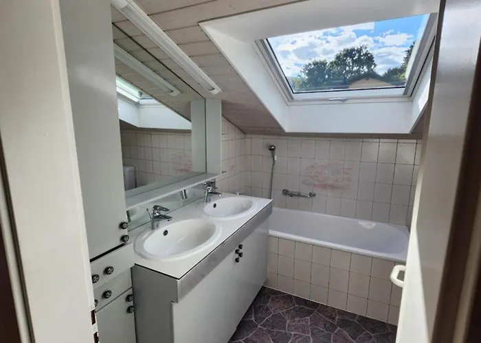 La Joly - * Avenches